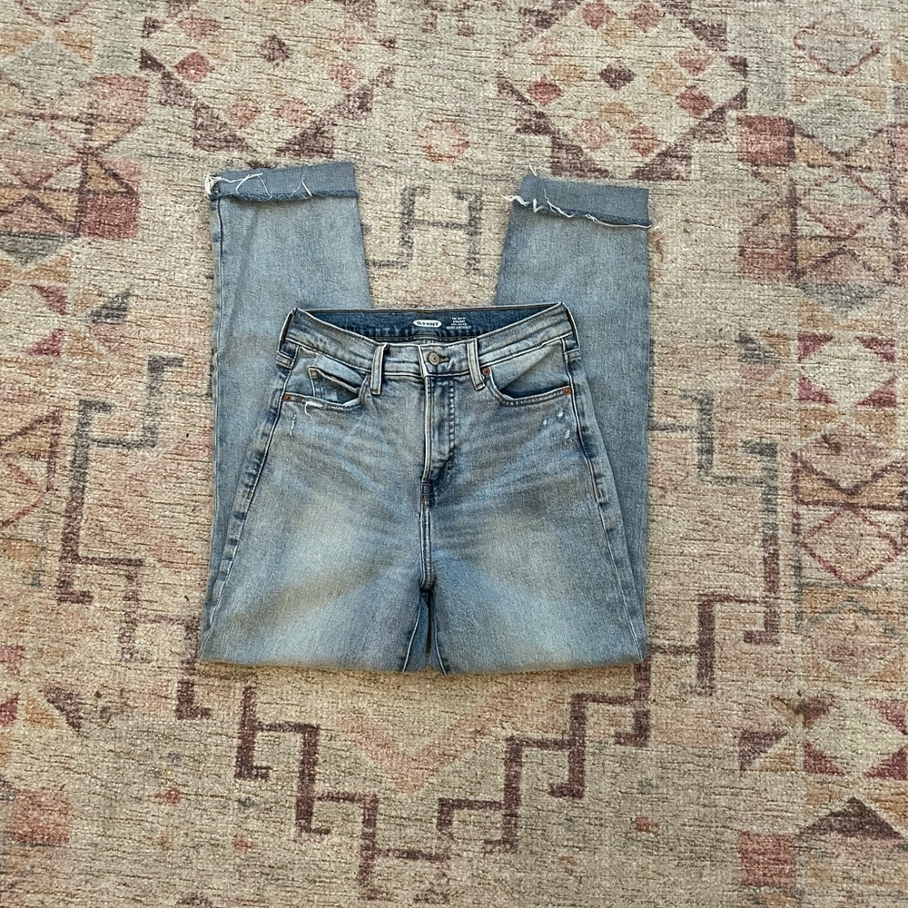 Old Navy lightwash sky high straight jeans (Tall)